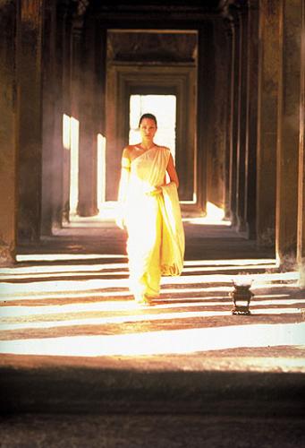 lara-croft–tomb-raider-2001-movie-2001-34.jpg